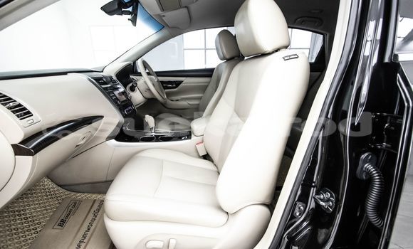 ซื้อ รถมือสอง Nissan Teana สีดำ รถยนต์ ใน %{เมือง} ใน กรุงเทพมหานคร ซื้อ รถมือสอง Nissan Teana สีดำ รถยนต์ ใน %{เมือง} ใน กรุงเทพมหานคร