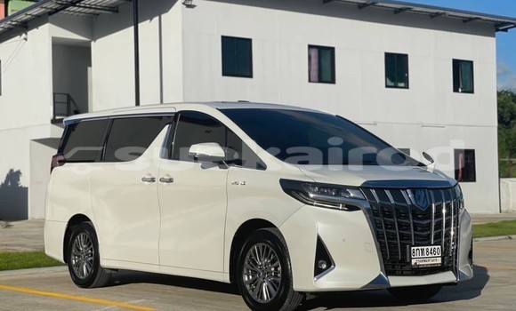 Buy Used Toyota Alphard White Car in Bangkok in Bangkok Buy Used Toyota Alphard White Car in Bangkok in Bangkok