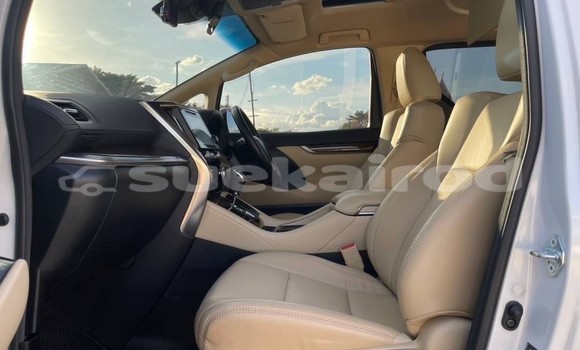Buy Used Toyota Alphard White Car in Bangkok in Bangkok Buy Used Toyota Alphard White Car in Bangkok in Bangkok