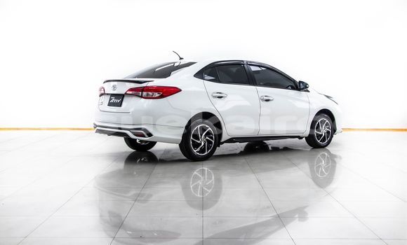 ซื้อ รถมือสอง Toyota Yaris ขาว รถยนต์ ใน %{เมือง} ใน กรุงเทพมหานคร ซื้อ รถมือสอง Toyota Yaris ขาว รถยนต์ ใน %{เมือง} ใน กรุงเทพมหานคร