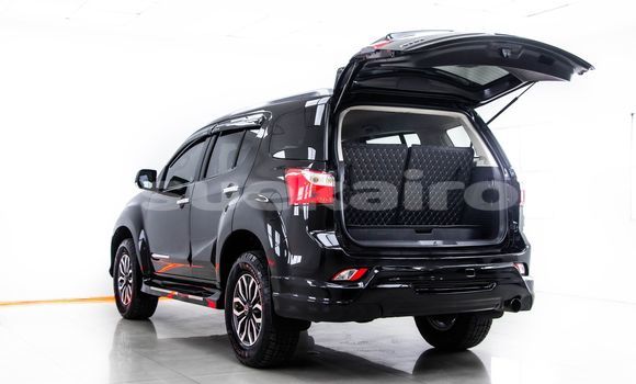 ซื้อ รถมือสอง Isuzu MU-X สีดำ รถยนต์ ใน %{เมือง} ใน กรุงเทพมหานคร ซื้อ รถมือสอง Isuzu MU-X สีดำ รถยนต์ ใน %{เมือง} ใน กรุงเทพมหานคร