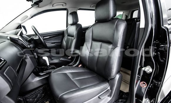 ซื้อ รถมือสอง Isuzu MU-X สีดำ รถยนต์ ใน %{เมือง} ใน กรุงเทพมหานคร ซื้อ รถมือสอง Isuzu MU-X สีดำ รถยนต์ ใน %{เมือง} ใน กรุงเทพมหานคร