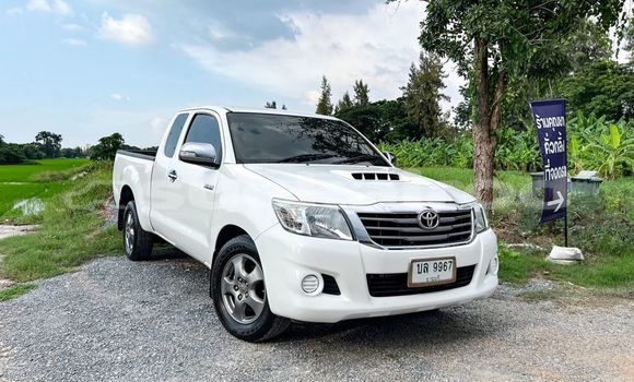 Buy Used Toyota Vigo White Car in Bangkok in Bangkok