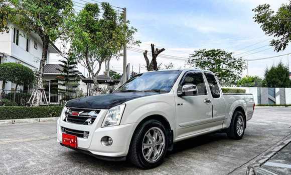 Buy Used Isuzu D-Max White Car in Bangkok in Bangkok Buy Used Isuzu D-Max White Car in Bangkok in Bangkok