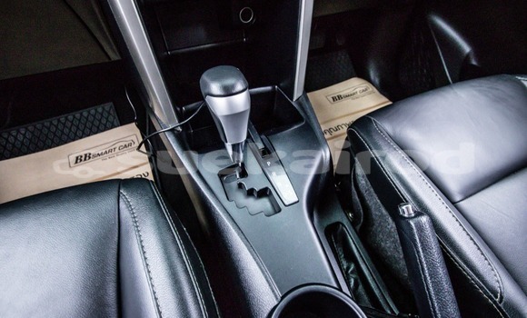 Buy Used Toyota Innova Silver Car in Bangkok in Bangkok Buy Used Toyota Innova Silver Car in Bangkok in Bangkok