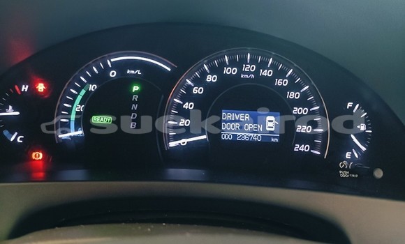 Buy Used Toyota Camry White Car in Chiang Mai in Chiang Mai Buy Used Toyota Camry White Car in Chiang Mai in Chiang Mai