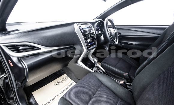 ซื้อ รถมือสอง Toyota Yaris สีดำ รถยนต์ ใน %{เมือง} ใน กรุงเทพมหานคร ซื้อ รถมือสอง Toyota Yaris สีดำ รถยนต์ ใน %{เมือง} ใน กรุงเทพมหานคร