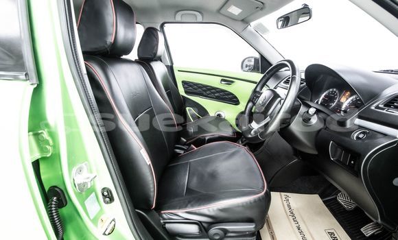 ซื้อ รถมือสอง Suzuki Swift เขียว รถยนต์ ใน %{เมือง} ใน กรุงเทพมหานคร ซื้อ รถมือสอง Suzuki Swift เขียว รถยนต์ ใน %{เมือง} ใน กรุงเทพมหานคร