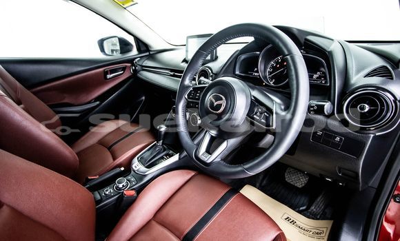 ซื้อ รถมือสอง Mazda 2 สีแดง รถยนต์ ใน %{เมือง} ใน กรุงเทพมหานคร ซื้อ รถมือสอง Mazda 2 สีแดง รถยนต์ ใน %{เมือง} ใน กรุงเทพมหานคร