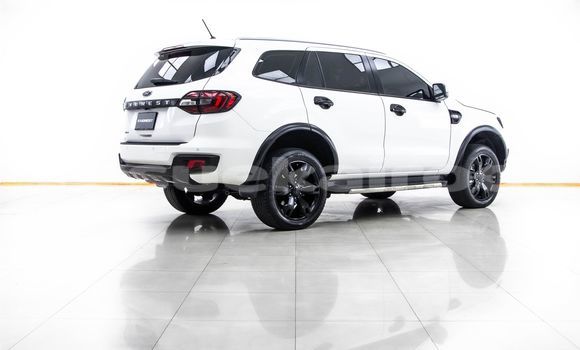 ซื้อ รถมือสอง Ford Everest ขาว รถยนต์ ใน %{เมือง} ใน กรุงเทพมหานคร ซื้อ รถมือสอง Ford Everest ขาว รถยนต์ ใน %{เมือง} ใน กรุงเทพมหานคร