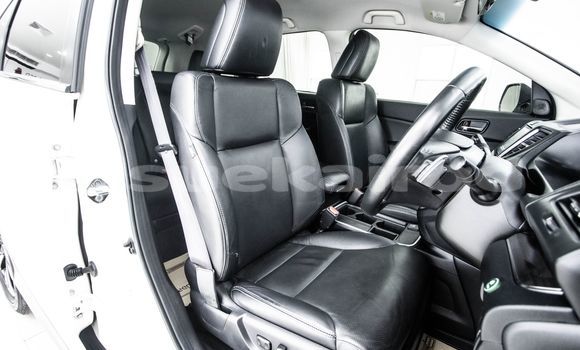 ซื้อ รถมือสอง Honda CR-V ขาว รถยนต์ ใน %{เมือง} ใน กรุงเทพมหานคร ซื้อ รถมือสอง Honda CR-V ขาว รถยนต์ ใน %{เมือง} ใน กรุงเทพมหานคร