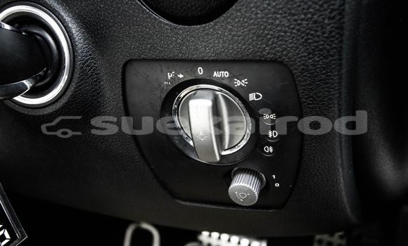 Buy Used Mercedes-Benz SLK-klasse White Car in Bangkok in Bangkok Buy Used Mercedes-Benz SLK-klasse White Car in Bangkok in Bangkok