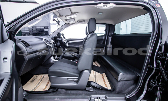 Buy Used Isuzu D-Max Black Car in Bangkok in Bangkok Buy Used Isuzu D-Max Black Car in Bangkok in Bangkok