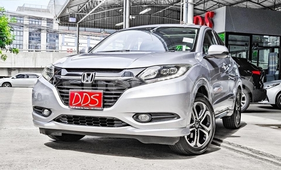 ซื้อ รถมือสอง Honda HR-V เงิน รถยนต์ ใน %{เมือง} ใน บึงกาฬ ซื้อ รถมือสอง Honda HR-V เงิน รถยนต์ ใน %{เมือง} ใน บึงกาฬ