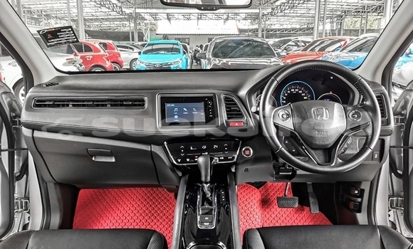 ซื้อ รถมือสอง Honda HR-V เงิน รถยนต์ ใน %{เมือง} ใน บึงกาฬ ซื้อ รถมือสอง Honda HR-V เงิน รถยนต์ ใน %{เมือง} ใน บึงกาฬ