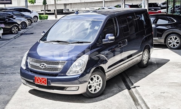 ซื้อ รถมือสอง Hyundai H1 สีน้ำเงิน รถยนต์ ใน %{เมือง} ใน กรุงเทพมหานคร ซื้อ รถมือสอง Hyundai H1 สีน้ำเงิน รถยนต์ ใน %{เมือง} ใน กรุงเทพมหานคร