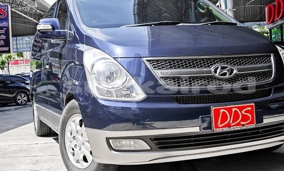 ซื้อ รถมือสอง Hyundai H1 สีน้ำเงิน รถยนต์ ใน %{เมือง} ใน กรุงเทพมหานคร ซื้อ รถมือสอง Hyundai H1 สีน้ำเงิน รถยนต์ ใน %{เมือง} ใน กรุงเทพมหานคร