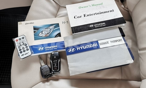 ซื้อ รถมือสอง Hyundai H1 สีน้ำเงิน รถยนต์ ใน %{เมือง} ใน กรุงเทพมหานคร ซื้อ รถมือสอง Hyundai H1 สีน้ำเงิน รถยนต์ ใน %{เมือง} ใน กรุงเทพมหานคร