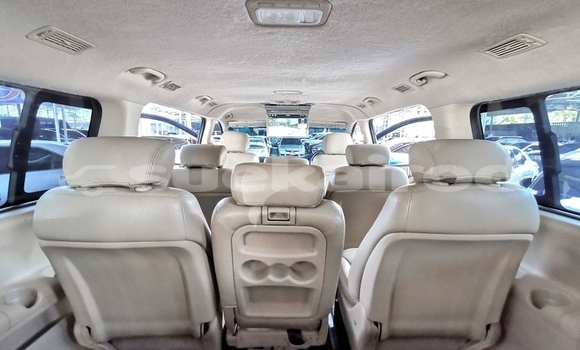 ซื้อ รถมือสอง Hyundai H1 สีน้ำเงิน รถยนต์ ใน %{เมือง} ใน กรุงเทพมหานคร ซื้อ รถมือสอง Hyundai H1 สีน้ำเงิน รถยนต์ ใน %{เมือง} ใน กรุงเทพมหานคร