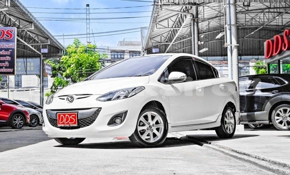 ซื้อ รถมือสอง Mazda 2 ขาว รถยนต์ ใน %{เมือง} ใน กรุงเทพมหานคร ซื้อ รถมือสอง Mazda 2 ขาว รถยนต์ ใน %{เมือง} ใน กรุงเทพมหานคร