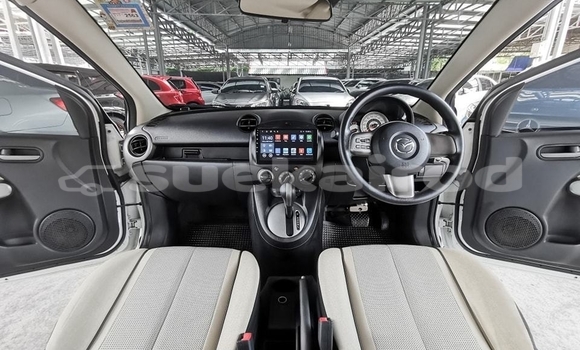 ซื้อ รถมือสอง Mazda 2 ขาว รถยนต์ ใน %{เมือง} ใน กรุงเทพมหานคร ซื้อ รถมือสอง Mazda 2 ขาว รถยนต์ ใน %{เมือง} ใน กรุงเทพมหานคร