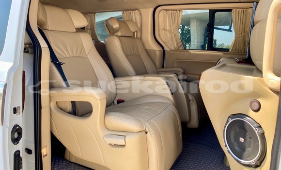 ซื้อ รถมือสอง Hyundai Grand Starex ขาว รถยนต์ ใน %{เมือง} ใน กรุงเทพมหานคร ซื้อ รถมือสอง Hyundai Grand Starex ขาว รถยนต์ ใน %{เมือง} ใน กรุงเทพมหานคร