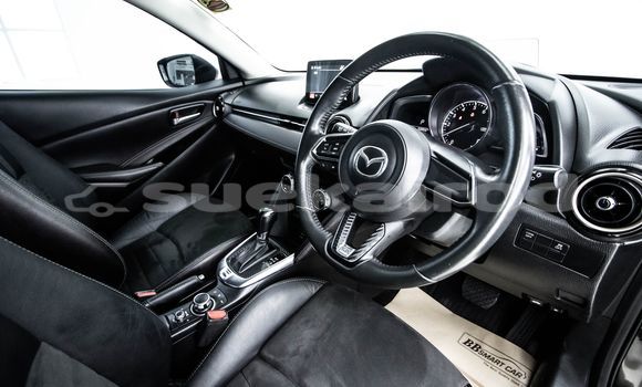 ซื้อ รถมือสอง Mazda 2 สีน้ำตาล รถยนต์ ใน %{เมือง} ใน กรุงเทพมหานคร ซื้อ รถมือสอง Mazda 2 สีน้ำตาล รถยนต์ ใน %{เมือง} ใน กรุงเทพมหานคร