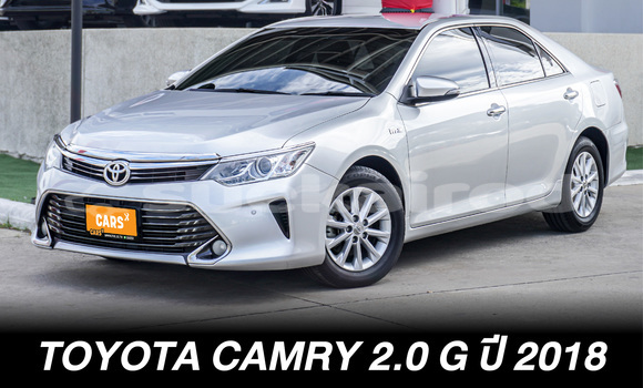ซื้อ รถมือสอง Toyota Camry อื่น ๆ รถยนต์ ใน %{เมือง} ใน กรุงเทพมหานคร