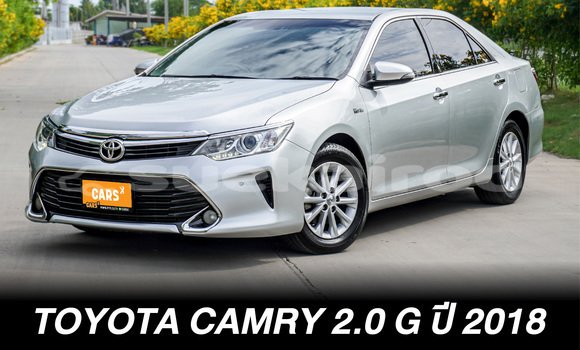 ซื้อ รถมือสอง Toyota Camry อื่น ๆ รถยนต์ ใน %{เมือง} ใน กรุงเทพมหานคร
