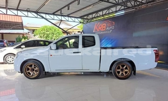 ซื้อ รถมือสอง Isuzu D–MAX ขาว รถยนต์ ใน %{เมือง} ใน กรุงเทพมหานคร ซื้อ รถมือสอง Isuzu D–MAX ขาว รถยนต์ ใน %{เมือง} ใน กรุงเทพมหานคร