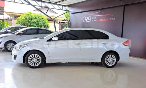 ซื้อ รถมือสอง Suzuki Ciaz ขาว รถยนต์ ใน %{เมือง} ใน กรุงเทพมหานคร ซื้อ รถมือสอง Suzuki Ciaz ขาว รถยนต์ ใน %{เมือง} ใน กรุงเทพมหานคร