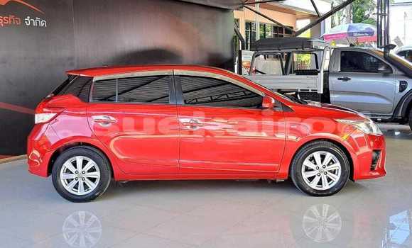 ซื้อ รถมือสอง Toyota Yaris สีแดง รถยนต์ ใน %{เมือง} ใน กรุงเทพมหานคร ซื้อ รถมือสอง Toyota Yaris สีแดง รถยนต์ ใน %{เมือง} ใน กรุงเทพมหานคร