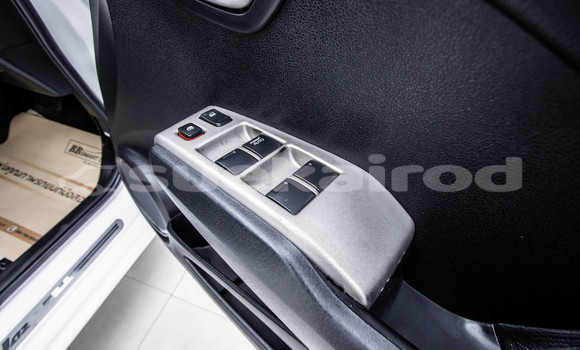 Buy Used Honda Jazz White Car in Bangkok in Bangkok Buy Used Honda Jazz White Car in Bangkok in Bangkok