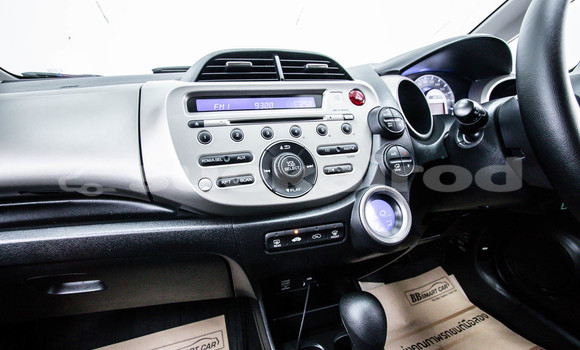 Buy Used Honda Jazz White Car in Bangkok in Bangkok Buy Used Honda Jazz White Car in Bangkok in Bangkok