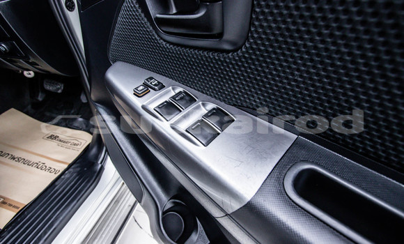 Buy Used Toyota Hiluxe VIGO Other Car in Bangkok in Bangkok Buy Used Toyota Hiluxe VIGO Other Car in Bangkok in Bangkok