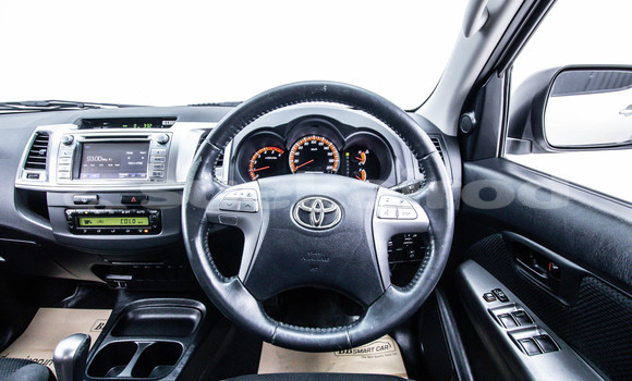 Buy Used Toyota Hiluxe VIGO Other Car in Bangkok in Bangkok Buy Used Toyota Hiluxe VIGO Other Car in Bangkok in Bangkok