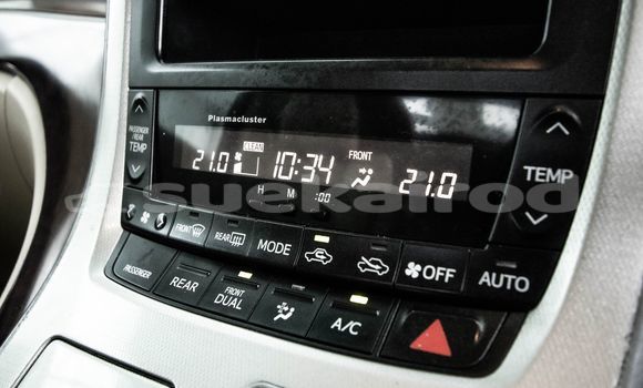 Buy Used Toyota Alphard White Car in Bangkok in Bangkok Buy Used Toyota Alphard White Car in Bangkok in Bangkok