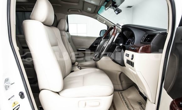 Buy Used Toyota Alphard White Car in Bangkok in Bangkok Buy Used Toyota Alphard White Car in Bangkok in Bangkok