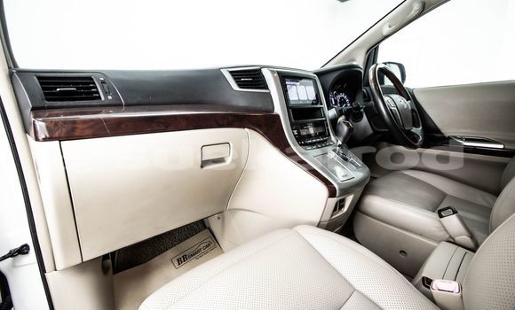 Buy Used Toyota Alphard White Car in Bangkok in Bangkok Buy Used Toyota Alphard White Car in Bangkok in Bangkok