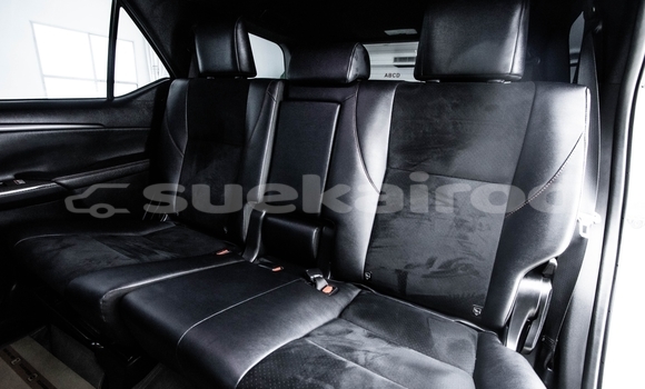 ซื้อ รถมือสอง Toyota Fortuner ขาว รถยนต์ ใน %{เมือง} ใน กรุงเทพมหานคร ซื้อ รถมือสอง Toyota Fortuner ขาว รถยนต์ ใน %{เมือง} ใน กรุงเทพมหานคร