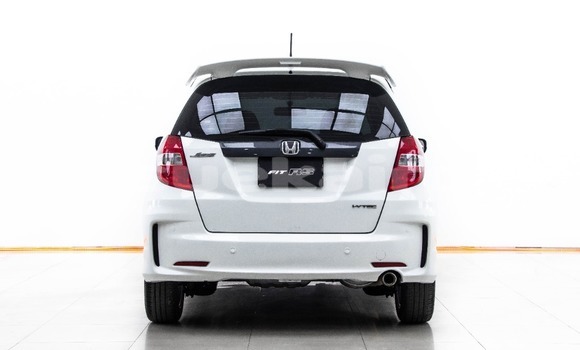 Buy Used Honda Jazz White Car in Bangkok in Bangkok Buy Used Honda Jazz White Car in Bangkok in Bangkok