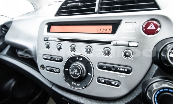 Buy Used Honda Jazz White Car in Bangkok in Bangkok Buy Used Honda Jazz White Car in Bangkok in Bangkok