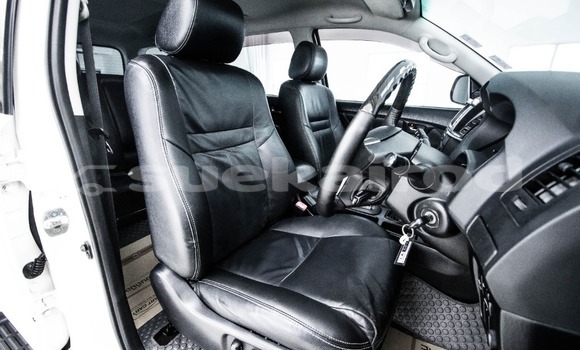 ซื้อ รถมือสอง Toyota Fortuner ขาว รถยนต์ ใน %{เมือง} ใน กรุงเทพมหานคร ซื้อ รถมือสอง Toyota Fortuner ขาว รถยนต์ ใน %{เมือง} ใน กรุงเทพมหานคร