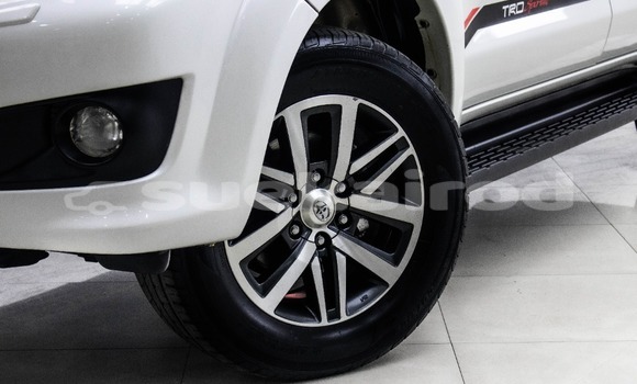 ซื้อ รถมือสอง Toyota Fortuner ขาว รถยนต์ ใน %{เมือง} ใน กรุงเทพมหานคร ซื้อ รถมือสอง Toyota Fortuner ขาว รถยนต์ ใน %{เมือง} ใน กรุงเทพมหานคร