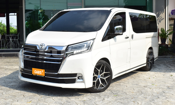 ซื้อ รถมือสอง Toyota Crown Majesta ขาว รถยนต์ ใน %{เมือง} ใน กรุงเทพมหานคร ซื้อ รถมือสอง Toyota Crown Majesta ขาว รถยนต์ ใน %{เมือง} ใน กรุงเทพมหานคร