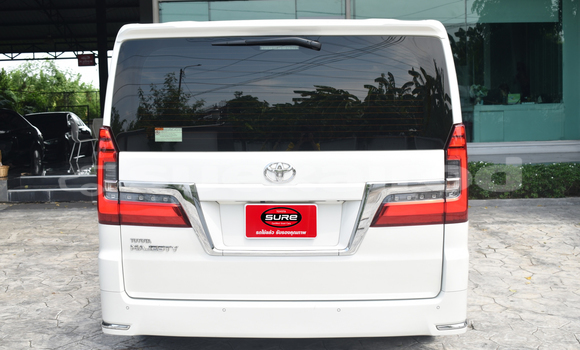 ซื้อ รถมือสอง Toyota Crown Majesta ขาว รถยนต์ ใน %{เมือง} ใน กรุงเทพมหานคร ซื้อ รถมือสอง Toyota Crown Majesta ขาว รถยนต์ ใน %{เมือง} ใน กรุงเทพมหานคร