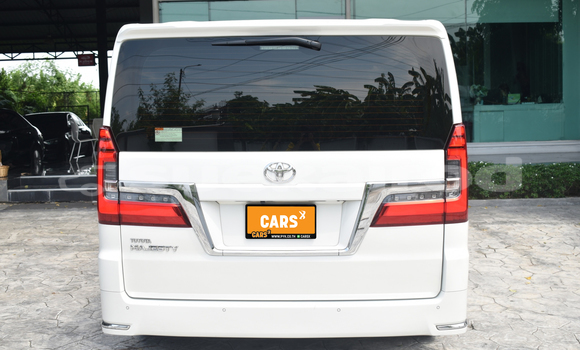 ซื้อ รถมือสอง Toyota Crown Majesta ขาว รถยนต์ ใน %{เมือง} ใน กรุงเทพมหานคร ซื้อ รถมือสอง Toyota Crown Majesta ขาว รถยนต์ ใน %{เมือง} ใน กรุงเทพมหานคร