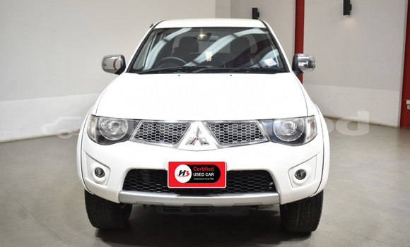 ซื้อ รถมือสอง Mitsubishi Triton ขาว รถยนต์ ใน %{เมือง} ใน กรุงเทพมหานคร ซื้อ รถมือสอง Mitsubishi Triton ขาว รถยนต์ ใน %{เมือง} ใน กรุงเทพมหานคร