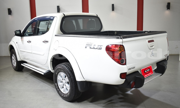 ซื้อ รถมือสอง Mitsubishi Triton ขาว รถยนต์ ใน %{เมือง} ใน กรุงเทพมหานคร ซื้อ รถมือสอง Mitsubishi Triton ขาว รถยนต์ ใน %{เมือง} ใน กรุงเทพมหานคร