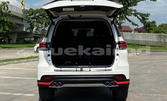 Buy Used Toyota Fortuner White Car in Bangkok in Bangkok Buy Used Toyota Fortuner White Car in Bangkok in Bangkok